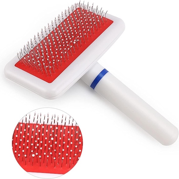 Hair Brush - White/Red